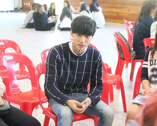 [스타캐스트] B1A4 with BANA 피크닉 현장 속으로 GOGO | 인스티즈