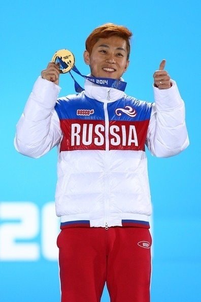 뭐? 한국이 싫으면 북으로 꺼지라고? | 인스티즈