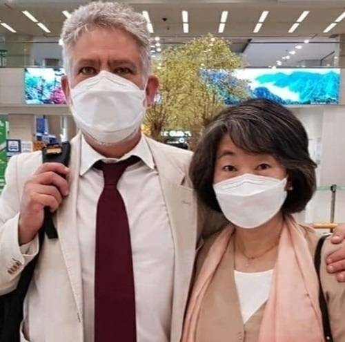 중국인 아내의 갑질폭행 사건으로 본국 소환된 후 새로 임명된 주한 벨기에 대사 | 인스티즈