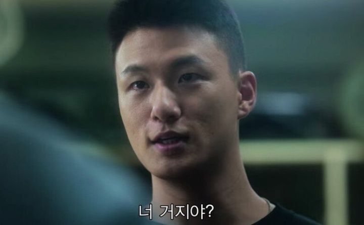 다음중 셋이서 갓징어 게임하면 승자는? | 인스티즈