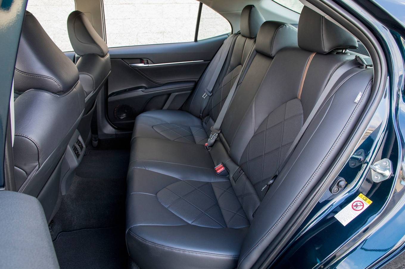 2018 신형 도요타 캠리 2.5 XLE vs 2018 신형 혼다 어코드 1.5T [데이터주의] | 인스티즈