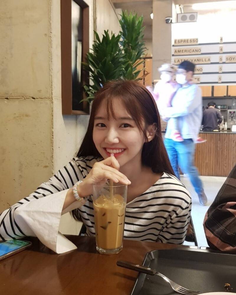 이렇게 한 걸그룹이면 가장 인기많을 것 같은 사람은? | 인스티즈