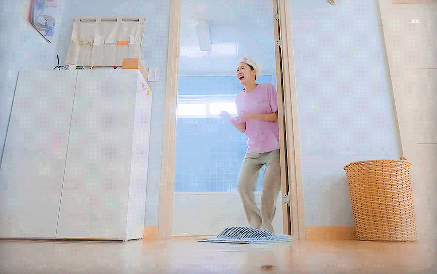 [유미의세포들] 바선생 잡은 김고은.gif | 인스티즈