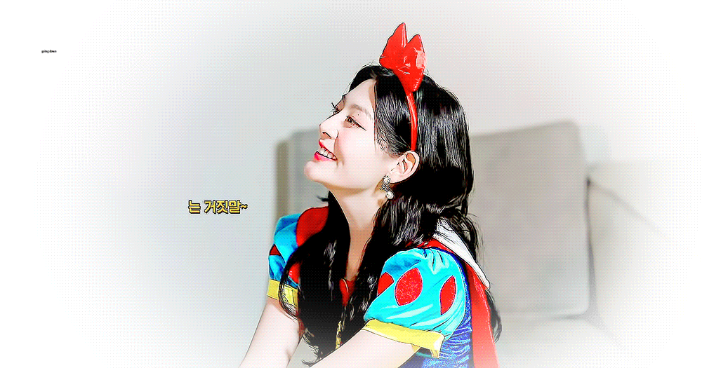 할로윈이라고 올라온 스테이씨 사진 모음.jpg | 인스티즈