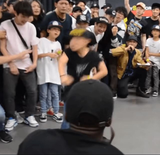 대체 커서 뭐가 되려고 벌써부터 저러는지 궁금한 아이들.gif | 인스티즈