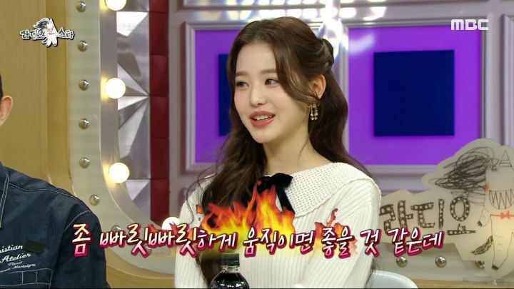 3살 동생 멤버에게 꼰대로 보일까봐 참고있는 18살 장원영 - 인스티즈(instiz) 인티포털