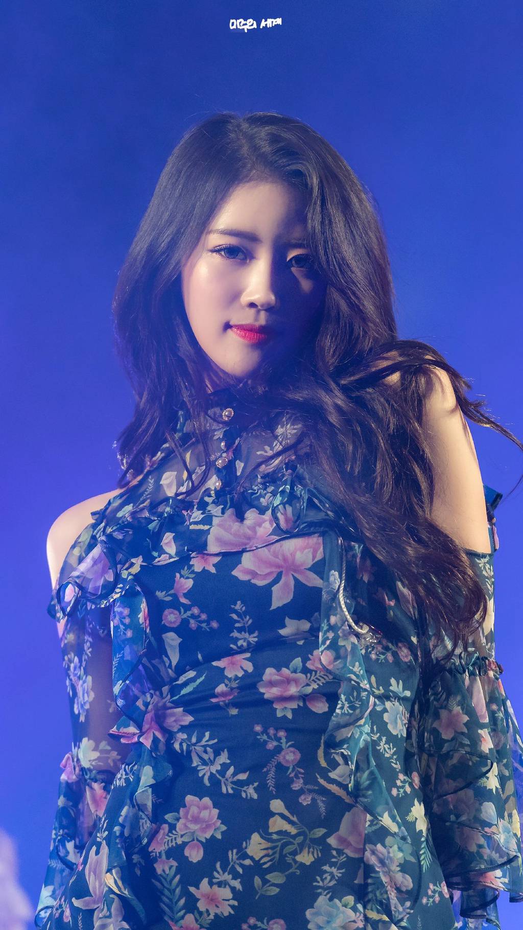 [러블리즈] 생일이 끝나가서 미주 | 인스티즈