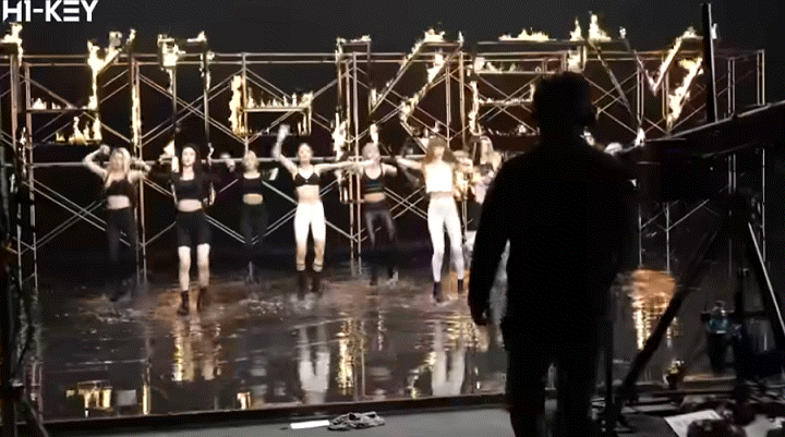 걸그룹이 옷을 얇게 입어도 추위를 안타는 이유.jpg | 인스티즈