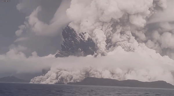 통가 해저화산 폭발 영상..gif | 인스티즈