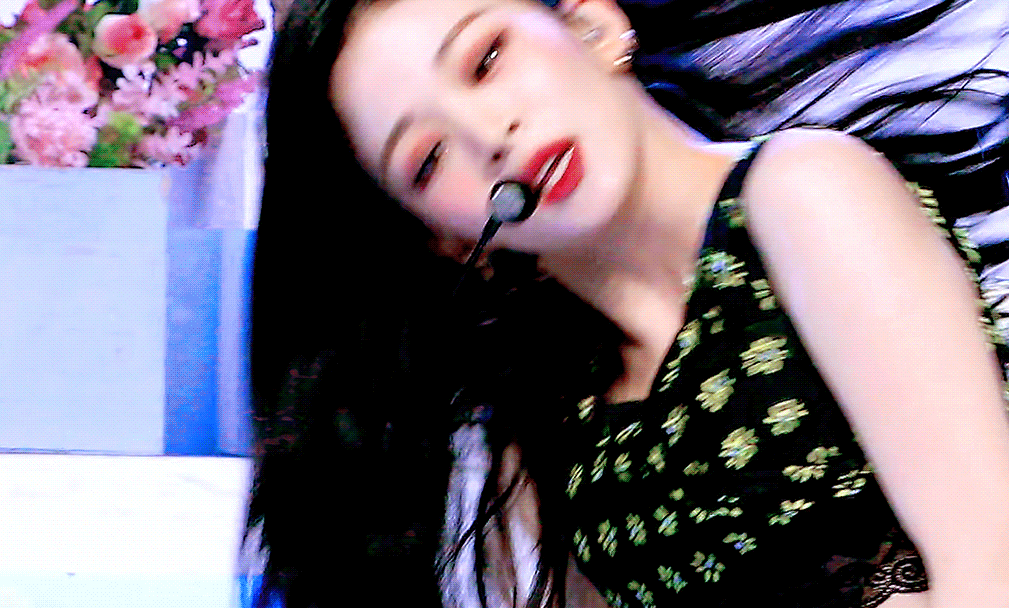 (스압)얼굴도 몸매도 예쁜 프로미스나인 이채영.jpgif | 인스티즈