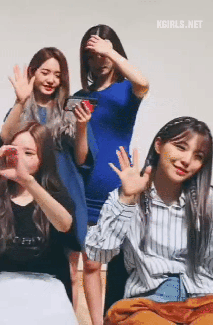 (스압)얼굴도 몸매도 예쁜 프로미스나인 이채영.jpgif | 인스티즈