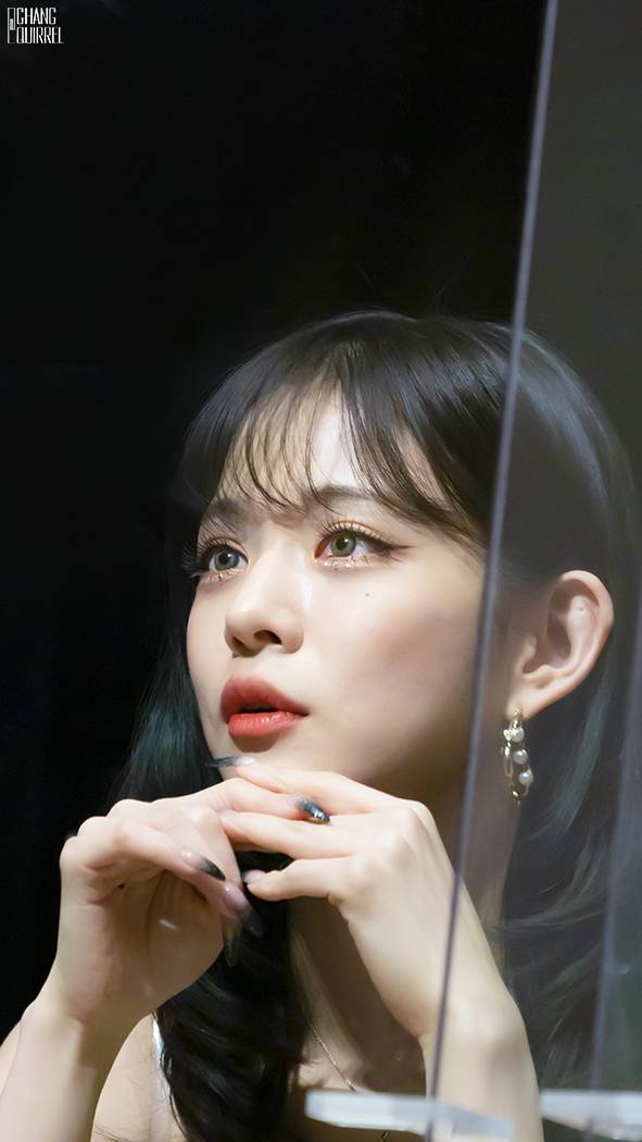 (스압)얼굴도 몸매도 예쁜 프로미스나인 이채영.jpgif | 인스티즈