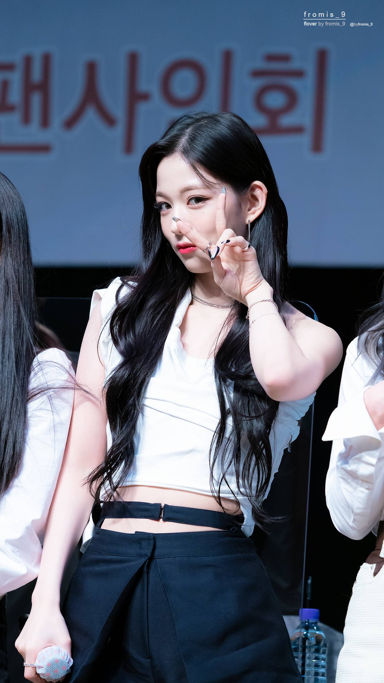 (스압)얼굴도 몸매도 예쁜 프로미스나인 이채영.jpgif | 인스티즈