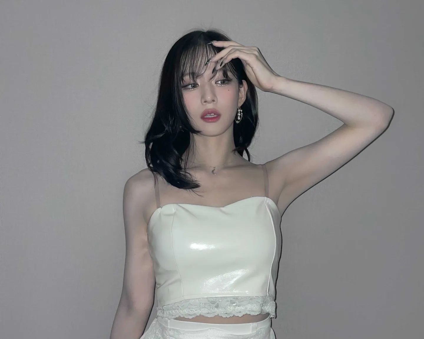 (스압)얼굴도 몸매도 예쁜 프로미스나인 이채영.jpgif | 인스티즈