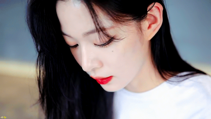 (스압)얼굴도 몸매도 예쁜 프로미스나인 이채영.jpgif | 인스티즈