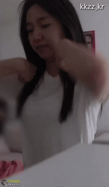 하체 은근히 섹시한 아나운서.gif | 인스티즈