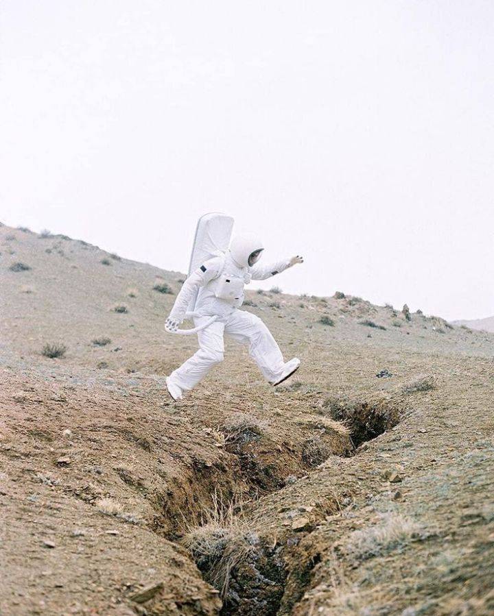 우주인의 우주를 건너 | 인스티즈