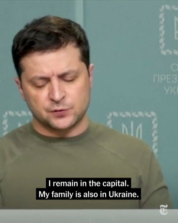 도망쳤다는 소문에 직접 답하는 우크라이나 대통령.jpg | 인스티즈