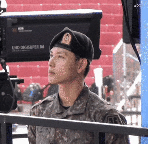 군인 아이돌들 짤 보고 생각난 나만의 시나리오.txt (feat.수지 옥택연 임시완) | 인스티즈