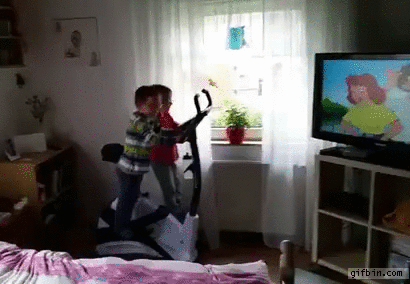 쌍둥이의 자전거타기 | 인스티즈