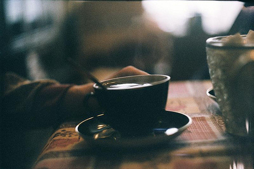 그리움을 모아 태우면 어떤 냄새가 날까 | 인스티즈