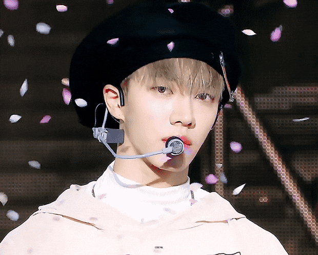 팬들이 많이 좋아하는 아이돌 무대 착장이지만 정작 아이돌 좋아했던, 좋아하는 군것질 말하는 달글멤버는 고통받는 패션템 | 인스티즈