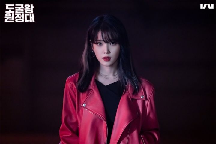 아이유 도굴왕 원정대 스틸컷.jpg | 인스티즈