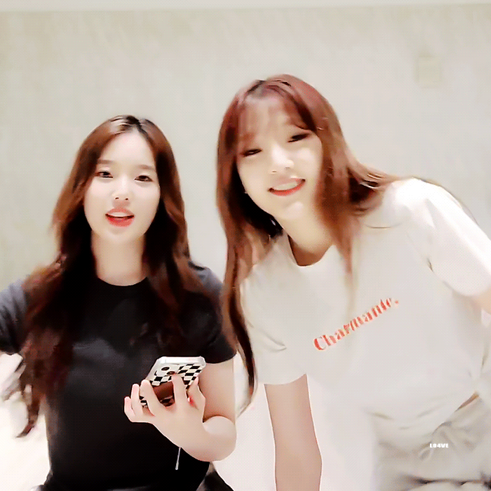 데뷔하고 첫 댄스 커버 브이앱한 위클리 메댄즈 | 인스티즈