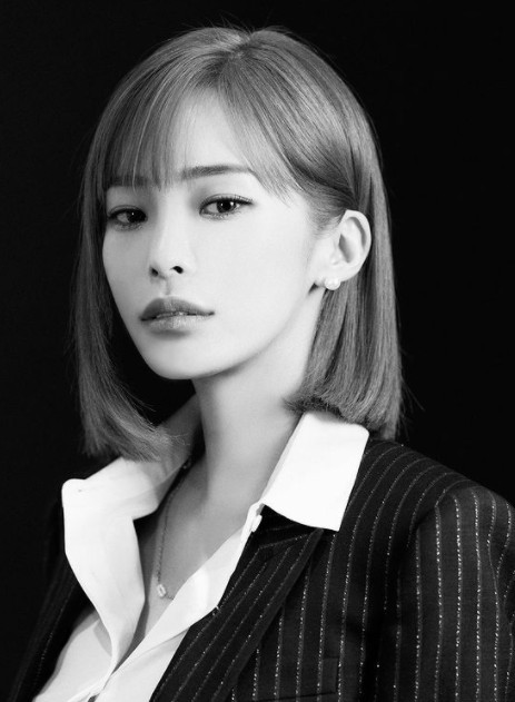 헤이즈가 모교 축제가서 하고 온 일 | 인스티즈