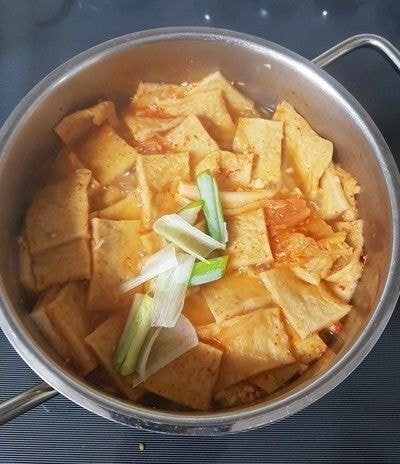 검색해보면 꽤 많은 사람들이 먹는 어묵김치찌개 | 인스티즈