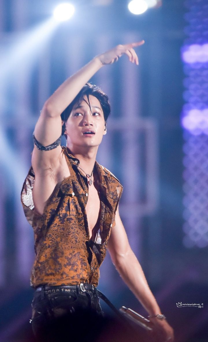 머리에 달면 청량깔쌈 근데 이제 다른 데에 달면 ......... 남자아이돌 반다나 모음 | 인스티즈