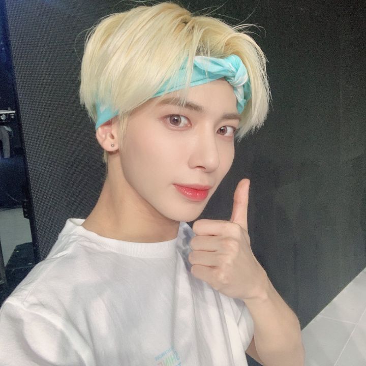 머리에 달면 청량깔쌈 근데 이제 다른 데에 달면 ......... 남자아이돌 반다나 모음 | 인스티즈