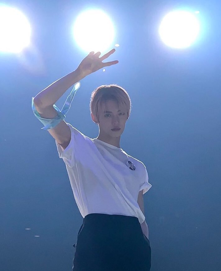 머리에 달면 청량깔쌈 근데 이제 다른 데에 달면 ......... 남자아이돌 반다나 모음 | 인스티즈