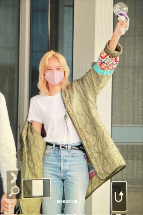 깔깔이 입고 (여자)아이들 콘서트에 나타난 의외의 인물 ㅋㅋㅋ | 인스티즈