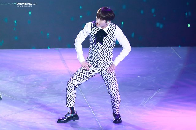 소속사 사장도 만족한, 키가 디렉팅한 샤이니 콘서트 의상.jpgif | 인스티즈