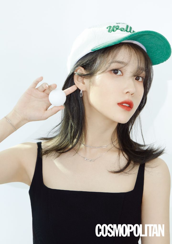 오늘자 아이유 | 인스티즈