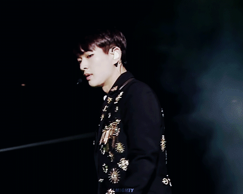 소속사 사장도 만족한, 키가 디렉팅한 샤이니 콘서트 의상.jpgif | 인스티즈