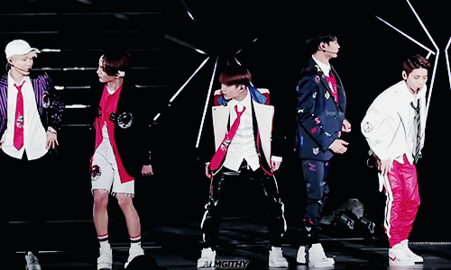 소속사 사장도 만족한, 키가 디렉팅한 샤이니 콘서트 의상.jpgif | 인스티즈