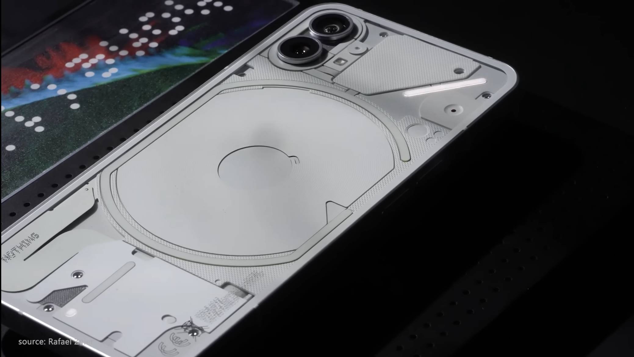 공대감성 느껴지는 새로운 스마트폰 | 인스티즈