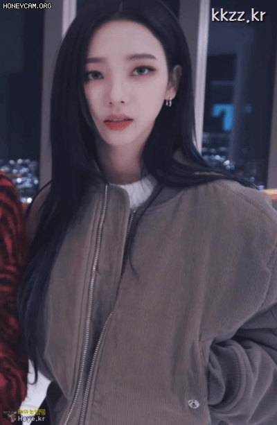 카리나 남친시점.gif | 인스티즈