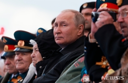 "우크라가 항복하면, 오늘 전쟁 끝"…러 크렘린궁 첫 종전 언급 | 인스티즈