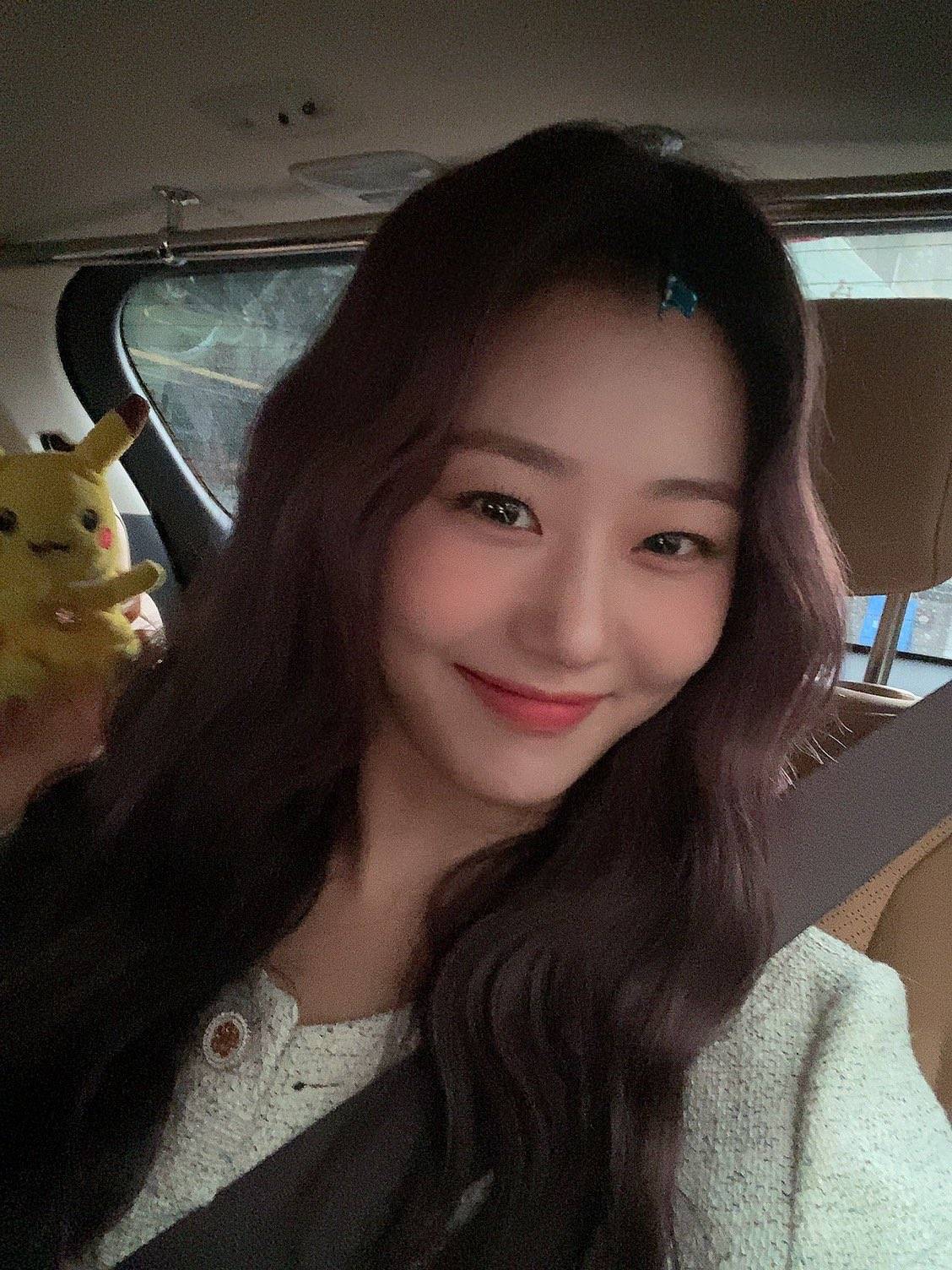 [잡담] 박채린 이 셀카 진짜 너무너무 귀여운 점 | 인스티즈