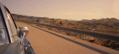 [블랙미러] 실제 범죄에 사용된 물건들을 전시해두는 곳이 있대요! | 인스티즈