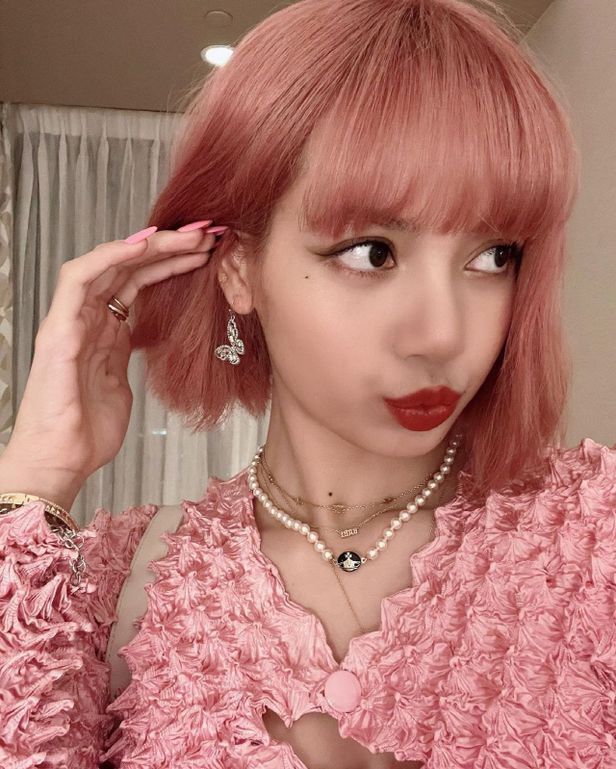 핑크색 머리가 가장 잘 어울리는 여자아이돌 걸그룹 멤버는? .gif | 인스티즈