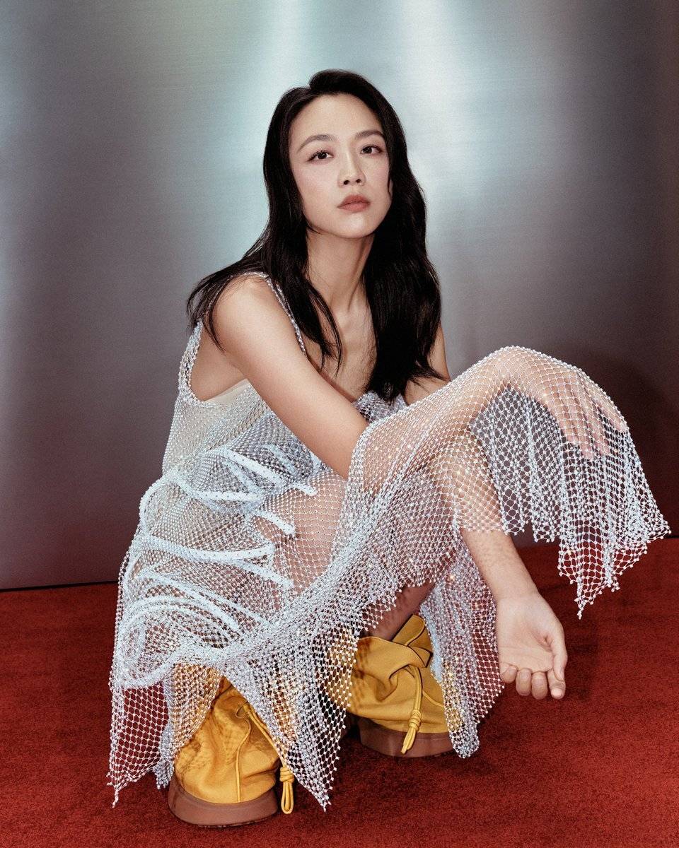 오늘 발표된 LOEWE 로에베 글로벌 앰버서더 두 팀(배우1, 아이돌1) | 인스티즈