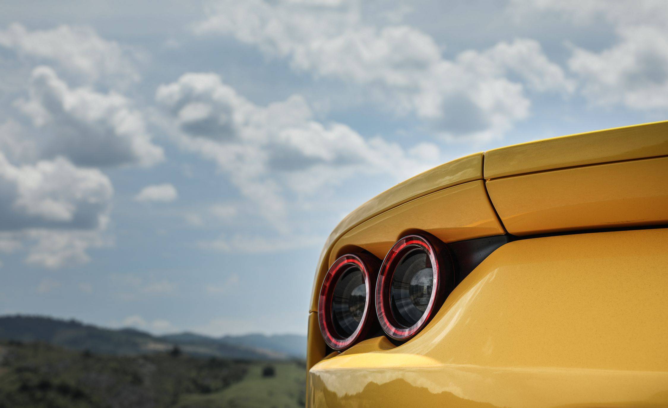 2018 페라리 812 슈퍼패스트 [데이터주의] | 인스티즈