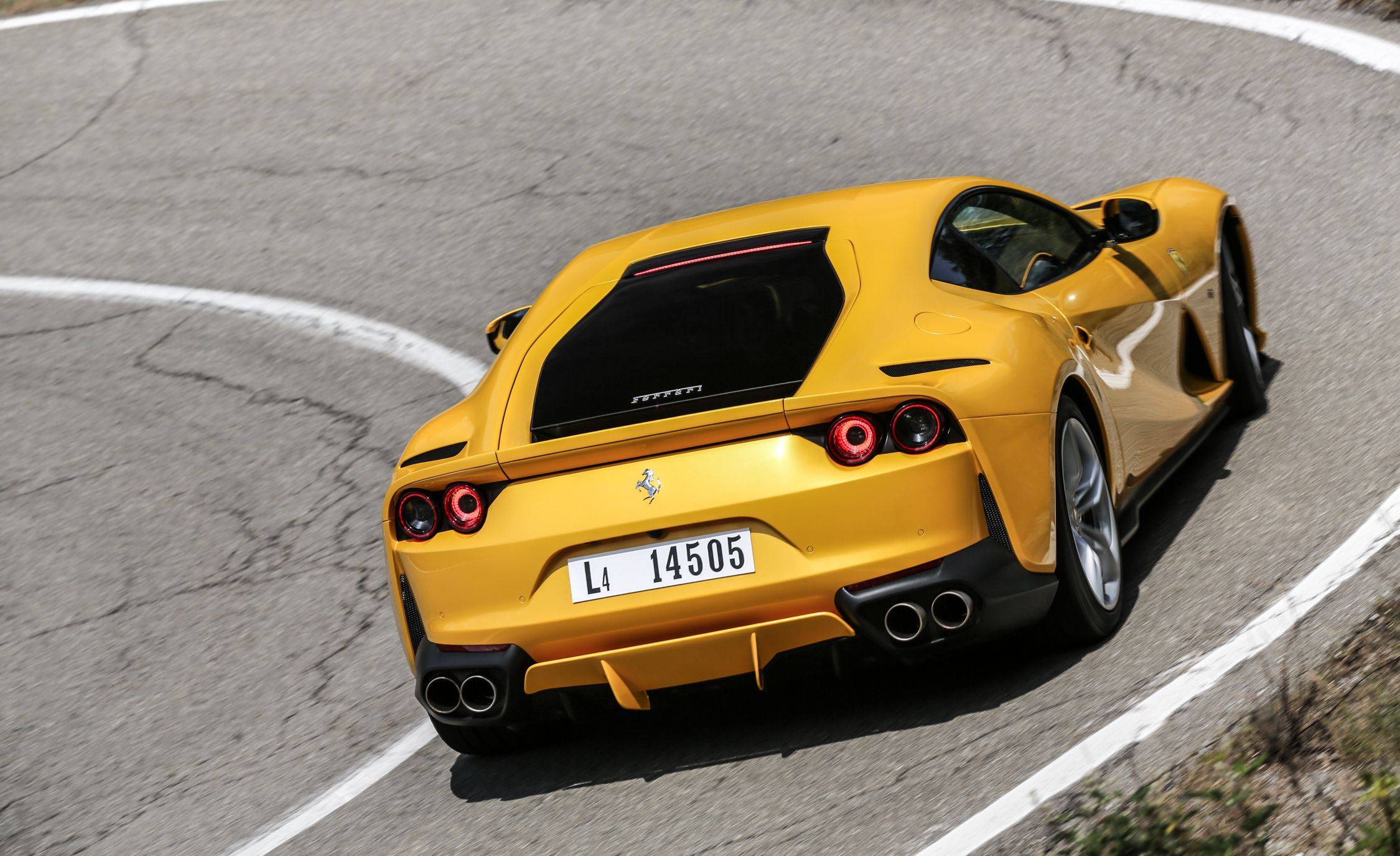 2018 페라리 812 슈퍼패스트 [데이터주의] | 인스티즈