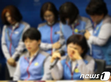 '성희롱에 무방비 노출'..여성 가스 점검원들의 눈물 | 인스티즈