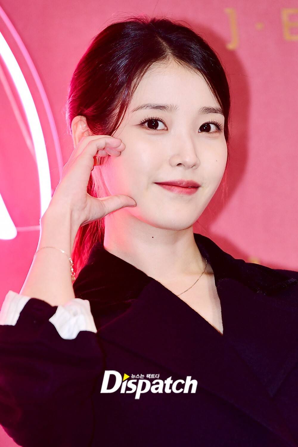 아이유 .jpgif | 인스티즈