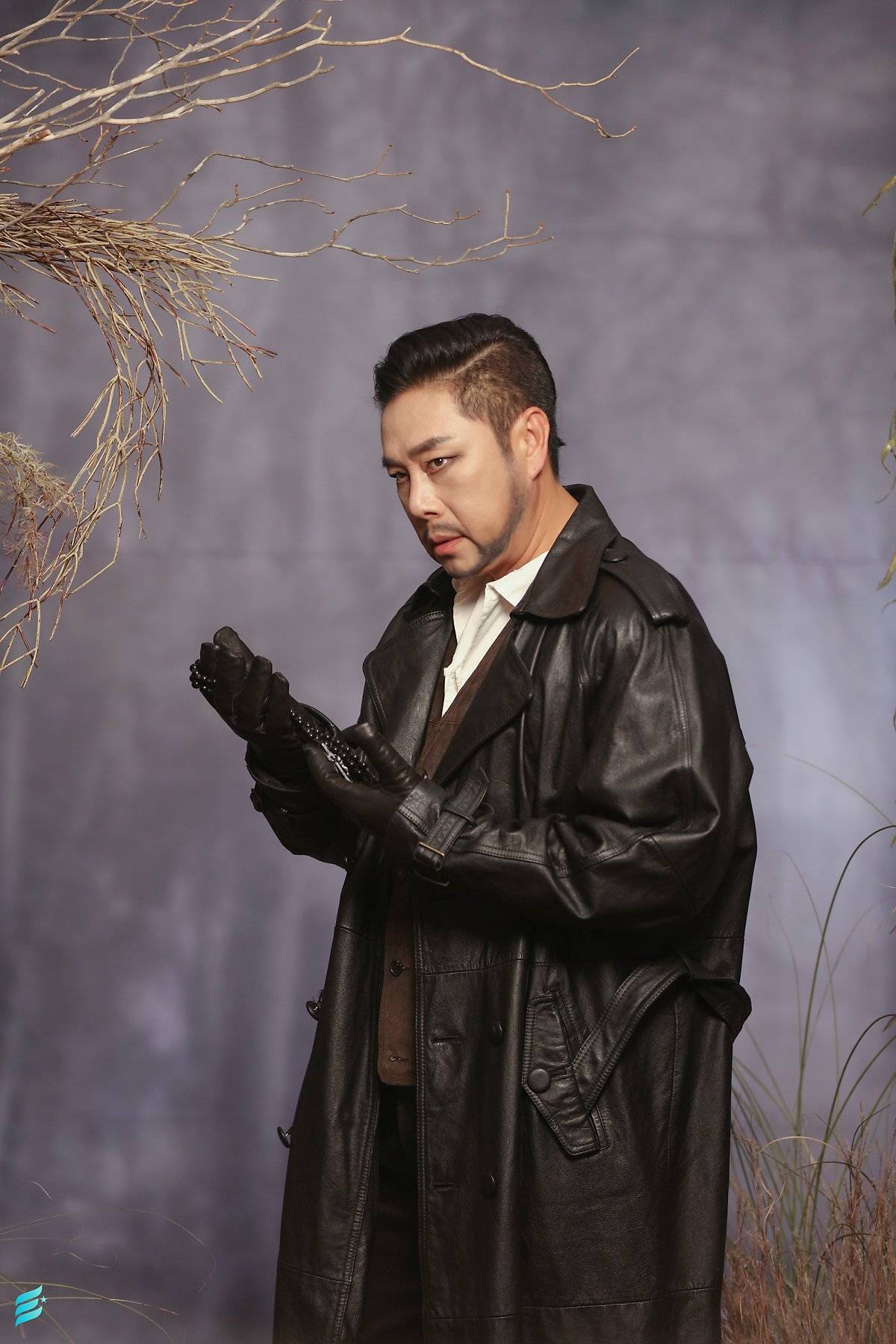 [잡담] 한 해는 저물어 가는데 나이는 나만 먹나봄 내 배우님은 내내 변함이 없네 | 인스티즈